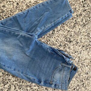 Judy Blue Jeans Size 5/27 Thermadenim Skinny fit JB88206